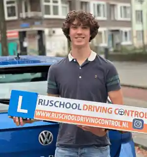 rijschool_rotterdam_Rijschool_Driving_control_6.jpg