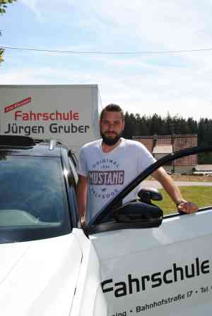 fahrschule_dasing_Fahrschule_Gruber_Jürgen_5.jpg