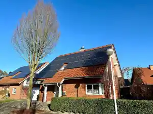 solaranlage_dinslaken_Kosmobauer_OHG_4.jpg