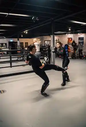 MMA VECHTER LIZZY GEVERS.jpg