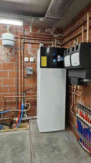 zonnepanelen_aalter-lotenhulle_K.W.S._Technics_3.jpg