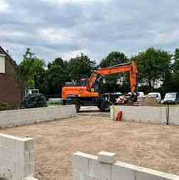 sloopbedrijf_sint-oedenrode_BAK_Grond_-_Sloop_&_Infra_B.V._2.jpg