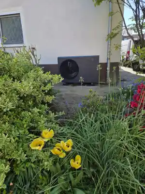 waermepumpe_marl_Meisterbetrieb_SUNTHERMS_Wärmepumpentechnik_-_PV_Anlagen_-_Alt_&_Neubausanierung_7.jpg