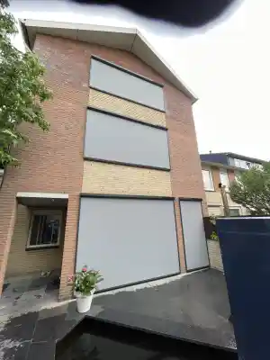 Amersfoort - Ritsscreens BREL Solar.jpg