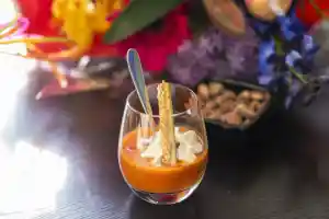 Receptie met luxe hapjes.jpg