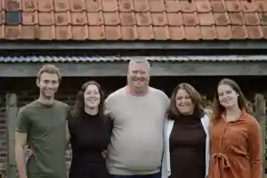 Familieshoot – Jullie verhaal, puur en spontaan vastgelegd.jpg