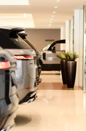 Range Rover garage Leuven.jpg