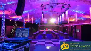 dj_halle_DJ_Fabian_Kaiser_&_das_Feier_Kaiser_DJ_Team_|_Hochzeits-DJ_&_Event-DJ_|_www.feierkaiser.de_3.jpg