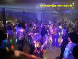 dj_neckargerach_Eventpartner_/_DJ-Service_mit_Foto-Box_Verleih_4.jpg