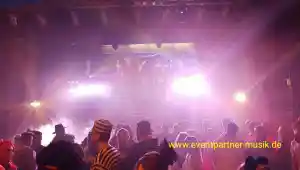 dj_neckargerach_Eventpartner_/_DJ-Service_mit_Foto-Box_Verleih_7.jpg