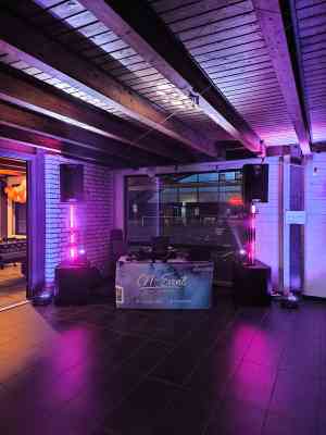 dj_dinslaken_CN_Events_-_DJ_Service_2.jpg