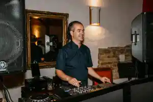dj_berlin_DJ_Slick_|_Event_&_Hochzeits_DJ_Berlin_-_Brandenburg_3.jpg