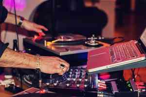 dj_freiburg-im-breisgau_Mr._Orlando_3.jpg