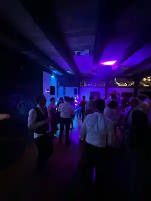 Ein paar Eindrücke unserer Hochzeiten.jpg