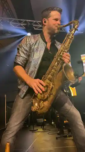 dj_bergisch-gladbach_SAXOPHONAUT_-_Der_Saxophonist_aus_Köln_2.jpg