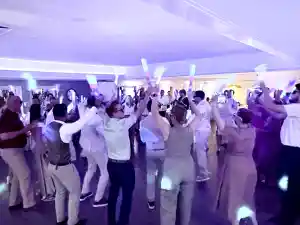 dj_witten_Mike_Brings_3.jpg