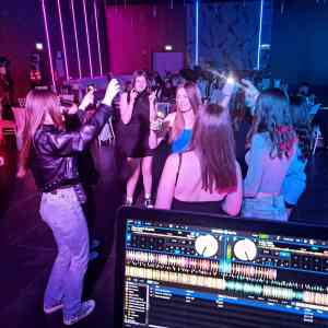 dj_velbert_DjSaxFirst_-_DJ_&_Saxophonist_4.jpg