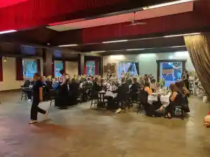 Hochzeit in Schützenhalle Vreden.jpg