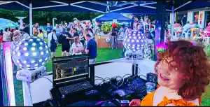 dj_argenthal_Cornelia_Bardi,_Traurednerin_und_DJane_7.jpg