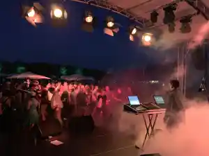 dj_berlin_thema_eins_-_die_DJ_Familie_-_Matthias_Bulwahn_5.jpg