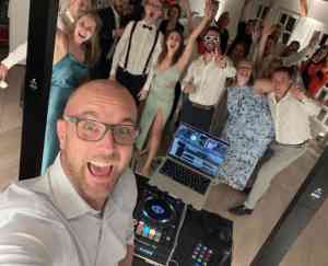 dj_neversdorf_Eike_Otto_-_Wedding-_&_Event_DJ_5.jpg