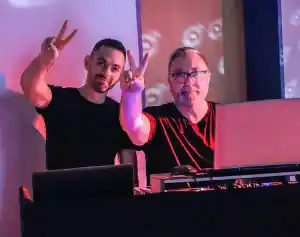 DJ Hochzeit Seebrücke Sellin.jpg