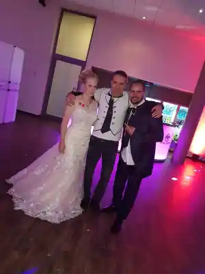 dj_neu-isenburg_DJ-Hochzeit-DJ-Geburtstag-DJ.de_by_Byron_Bogues_7.jpg
