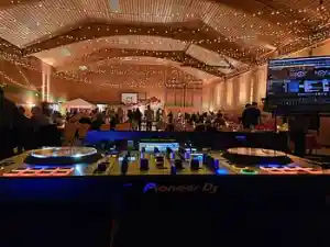 dj_neu-isenburg_DJ-Hochzeit-DJ-Geburtstag-DJ.de_by_Byron_Bogues_6.jpg