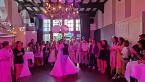 dj_deventer_Yor_Entertainment_-_Drive_In_Shows_-_DJ's_2.jpg
