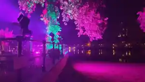 dj_deventer_Yor_Entertainment_-_Drive_In_Shows_-_DJ's_6.jpg