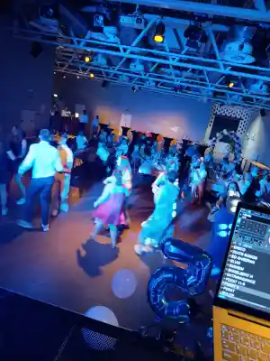25 j bruiloft feest..jpg