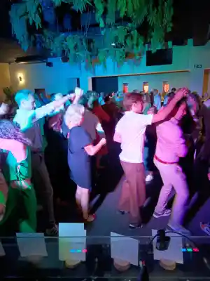 Gezellige Bruiloft Ruben & Lotte .jpg