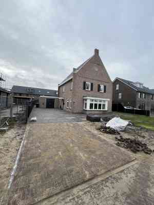 stratenmaker_medemblik_cbn_bestratingen_6.jpg