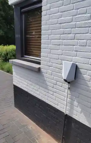 Wallbox Easee Charge Up Wit incl. Tibber Pulse .jpg