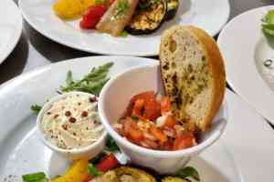 catering_garbsen_Rathausterrasse_Garbsen,_Inhaber_André_Rahlfes_4.jpg