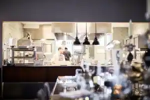catering_l%C3%BCbeck_The_Newport_Restaurant_&_Marina_4.jpg