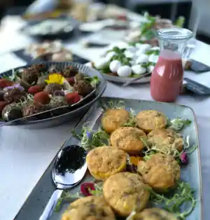 Hochzeitsbuffet.jpg