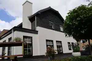 schilder_julianadorp_La_Croes_Schilderwerken_5.jpg