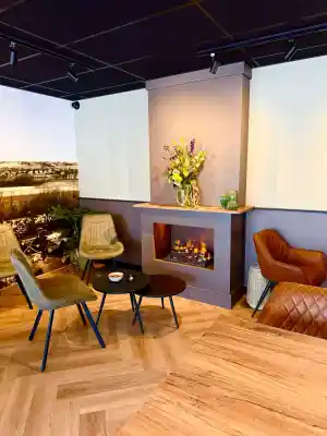 Restaurant Visgraat vloer .jpg