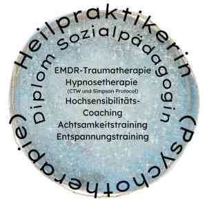 coaching_monheim-am-rhein_RhEINES_LEBEN_-_emdr._hypnose._achtsamkeit._Die_Praxis_für_Hochsensibilität_:_THERAPIE_+_COACHING_4.jpg