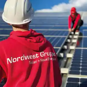 photovoltaik-anbieter_d%C3%B6rpen_Nordwest_Gruppe_//_Solar_+_Neue_Energien_3.jpg