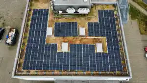 60 kWp Gewerbe Anlage.jpg