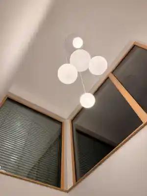 Installation Galerieleuchte.jpg