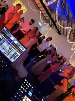 dj_saarbr%C3%BCcken_DJ_tcKane_|_Hochzeiten,_Clubs_und_Events__5.jpg