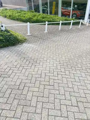 schoonmaakbedrijf_cuijk_Jayden_cleaning_2.jpg