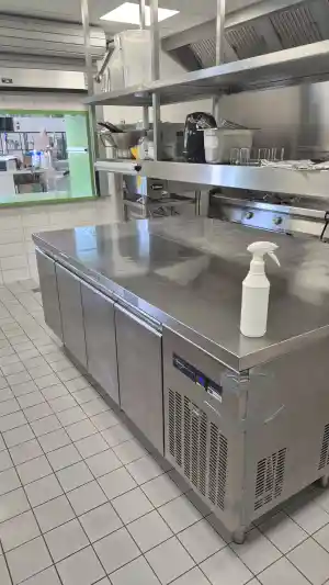 schoonmaakbedrijf_wuustwezel-loenhout_Alpha_Omega_Cleaning_BV_5.jpg