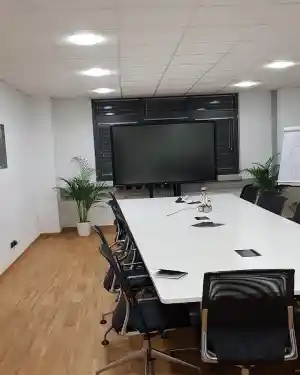 reinigungsfirma_stuttgart_Pure_Clean_Ökologische_Gebäudereinigung_2.jpg