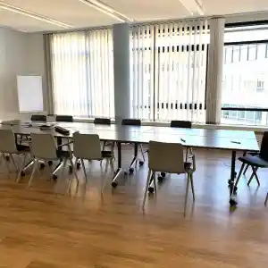 reinigungsfirma_stuttgart_Pure_Clean_Ökologische_Gebäudereinigung_4.jpg