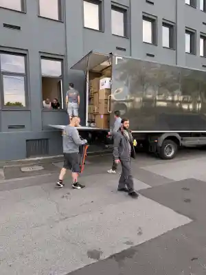 entrumpelung_k%C3%B6ln_Reuter_Umzüge_GmbH_6.jpg