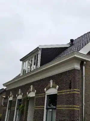 dakkapel renoveren + nieuwe goot.jpg